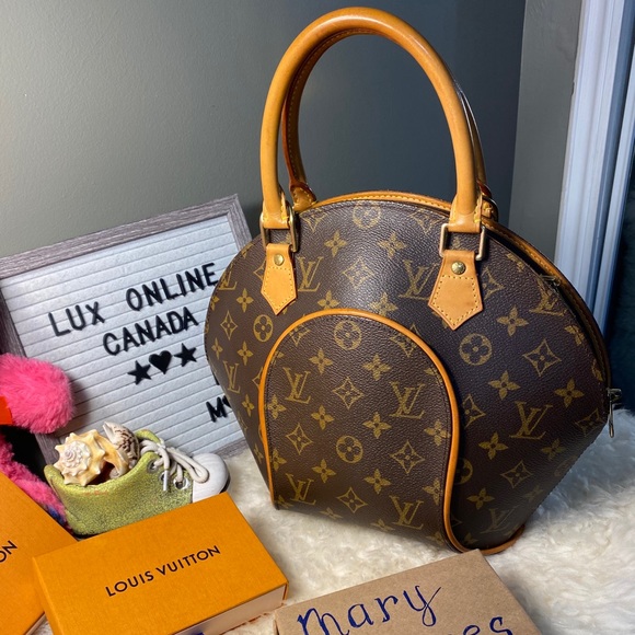 Louis Vuitton Handbags - Ellipse Pm -authentic -firm